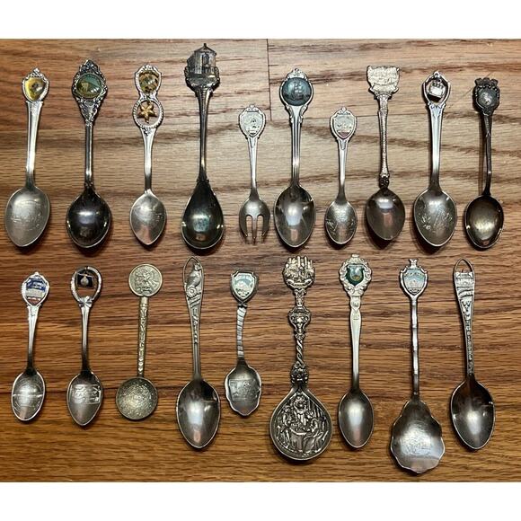 Large Lot of 78 Vintage Souvenir Collector Spoons States Places Figural - Picture 7 of 12